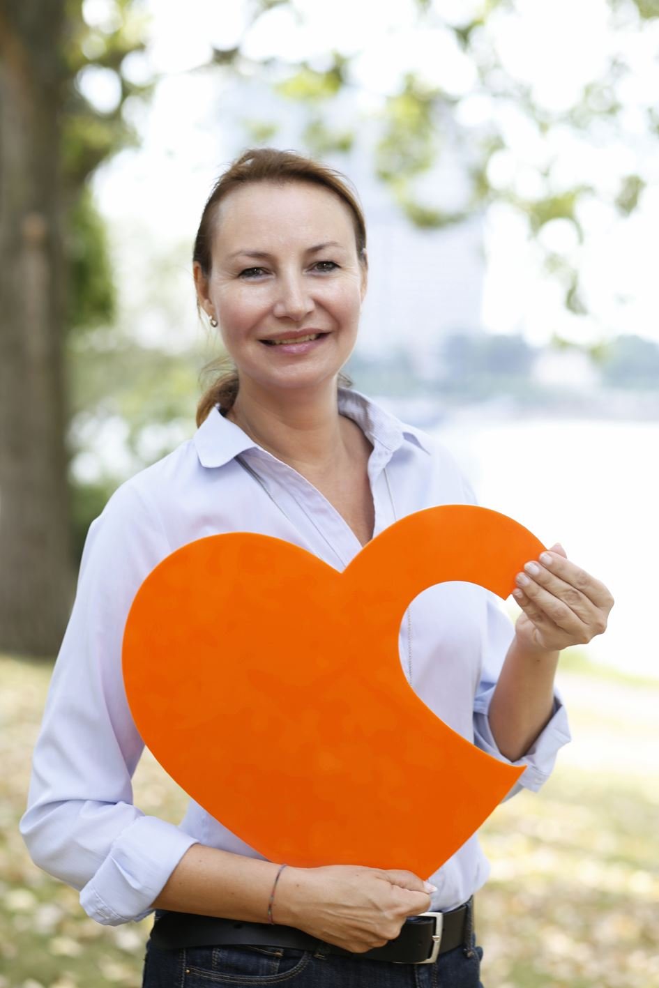 Anja Schlarb, Kommunikation & CSR, Kinderherzen e.V.